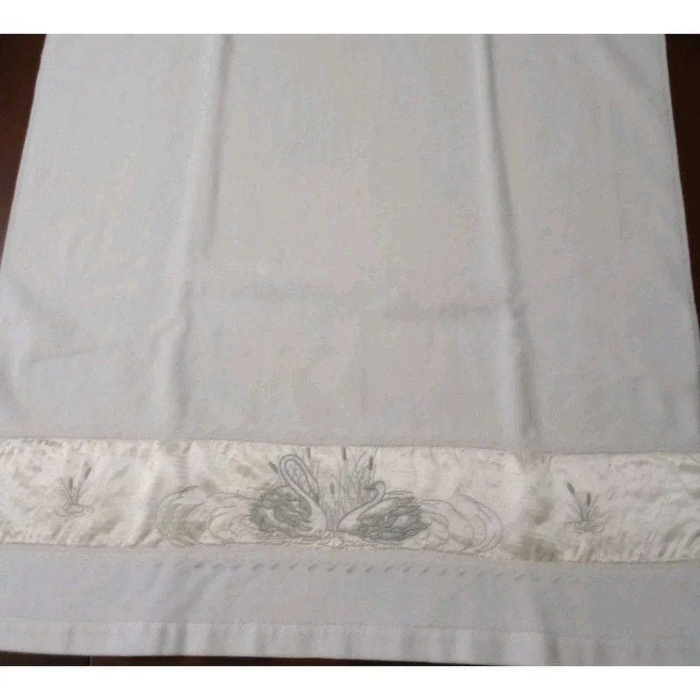 bath towel sets for bathroom Vintage Embroidered White Lace Swan 4pc